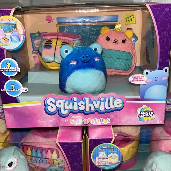 Squishmallow Squishville Set -ONE- “Back to School” or “Star Student” PICK ONE - Picture 2 of 3